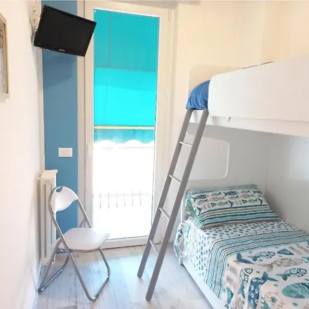 The Skipper Apartment *